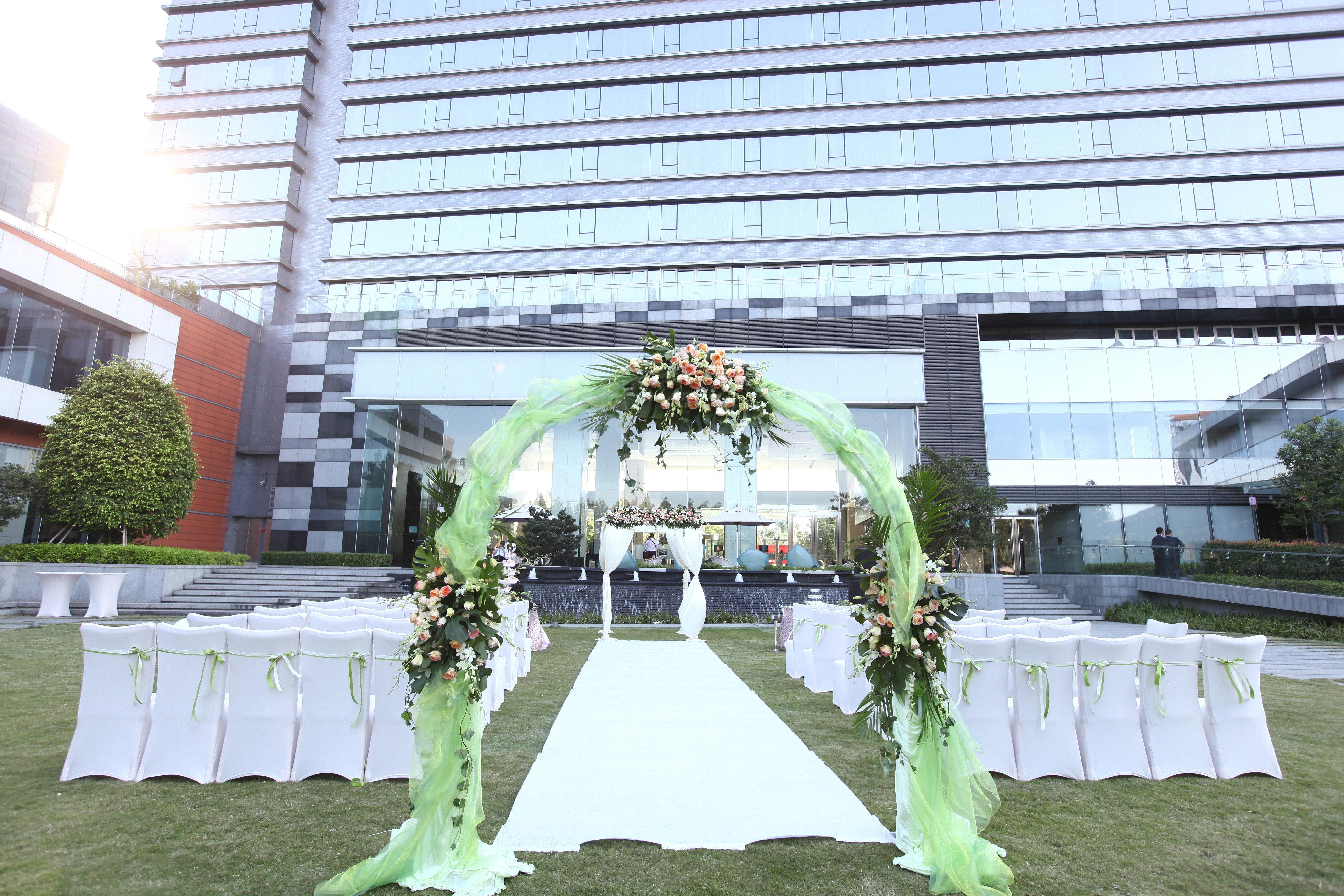 Crowne Plaza Guangzhou Huadu By Ihg - Free Shuttle Bus Between Hotel To Exhibition Center During Canton Fair Экстерьер фото