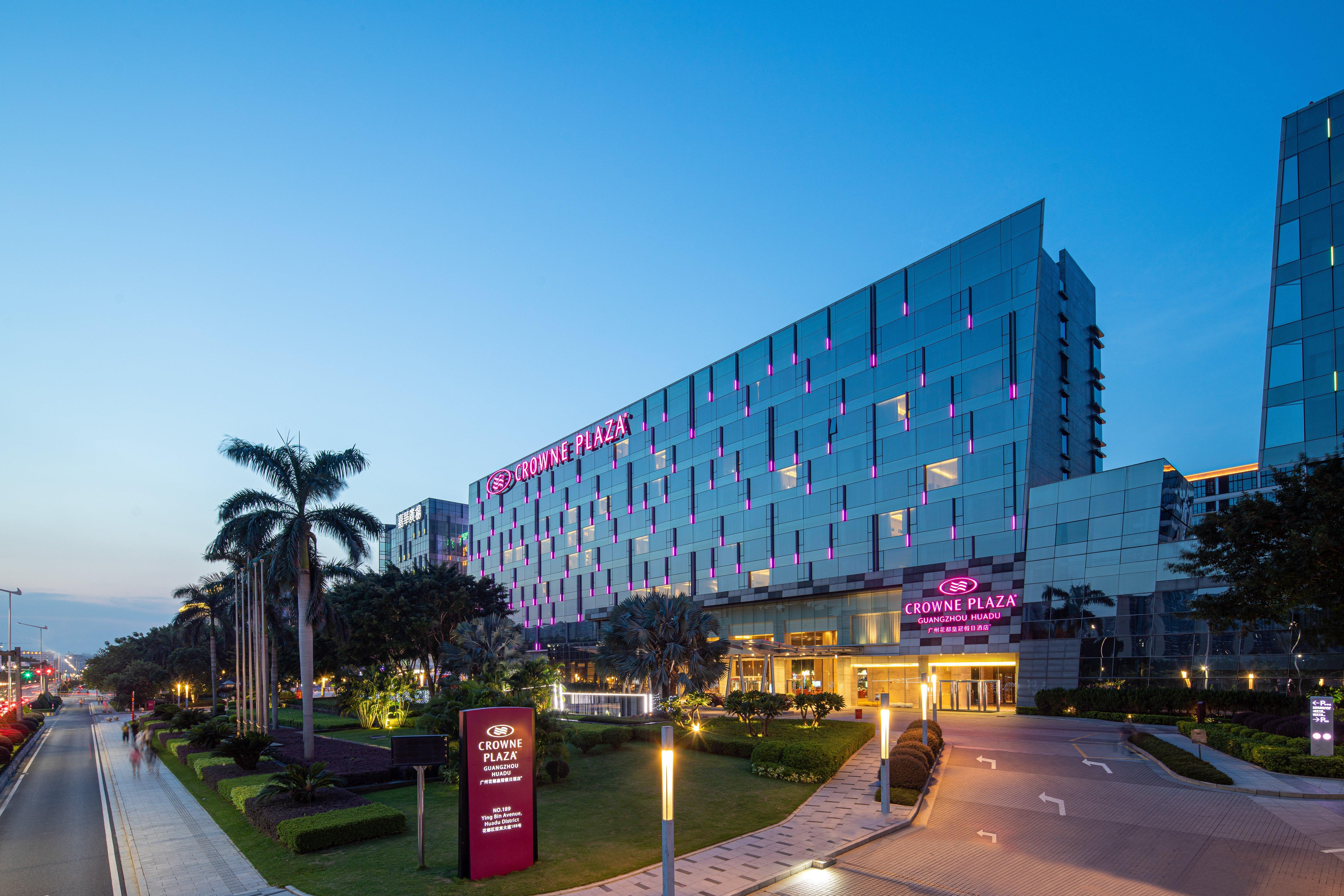 Crowne Plaza Guangzhou Huadu By Ihg - Free Shuttle Bus Between Hotel To Exhibition Center During Canton Fair Экстерьер фото