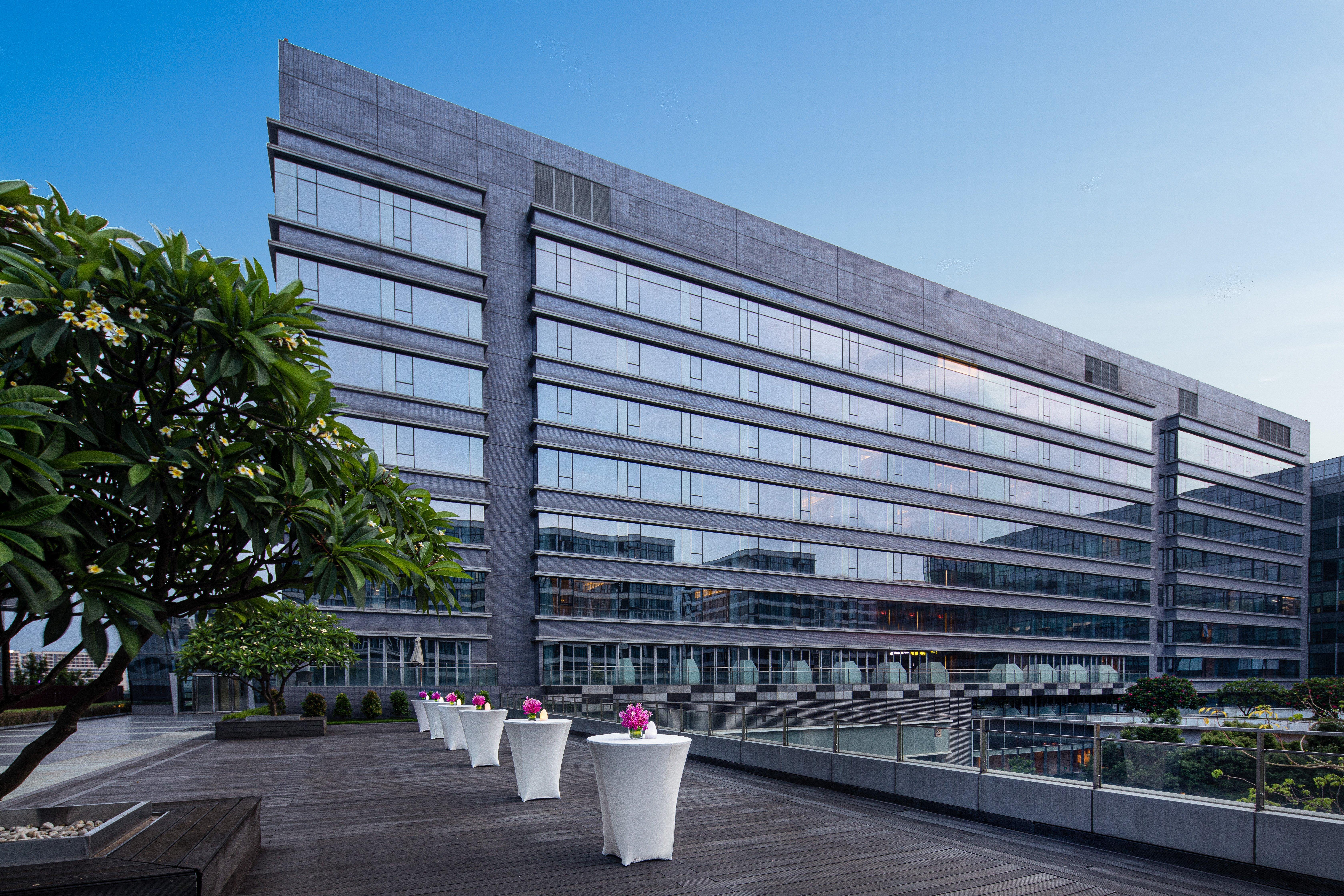 Crowne Plaza Guangzhou Huadu By Ihg - Free Shuttle Bus Between Hotel To Exhibition Center During Canton Fair Экстерьер фото