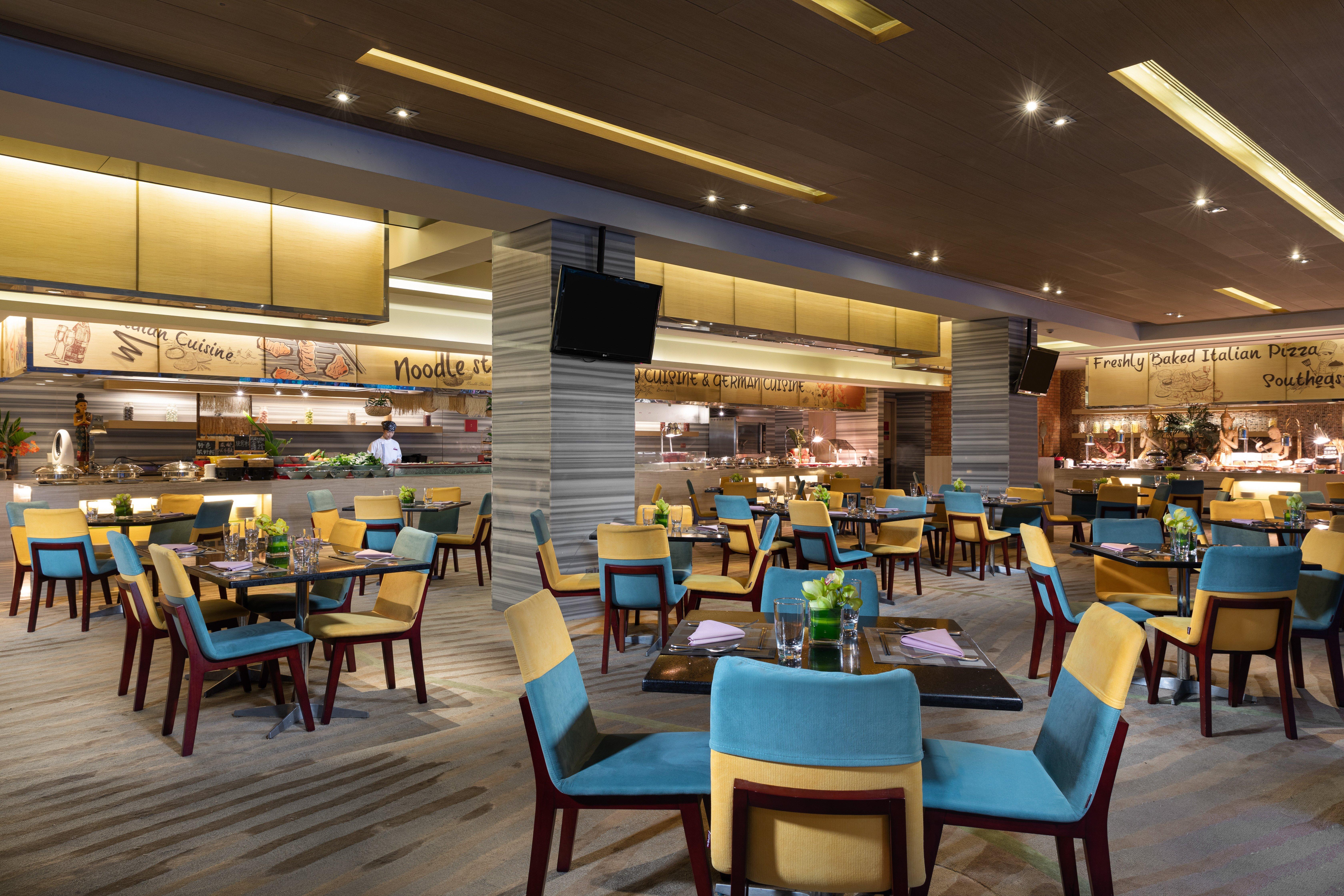 Crowne Plaza Guangzhou Huadu By Ihg - Free Shuttle Bus Between Hotel To Exhibition Center During Canton Fair Экстерьер фото