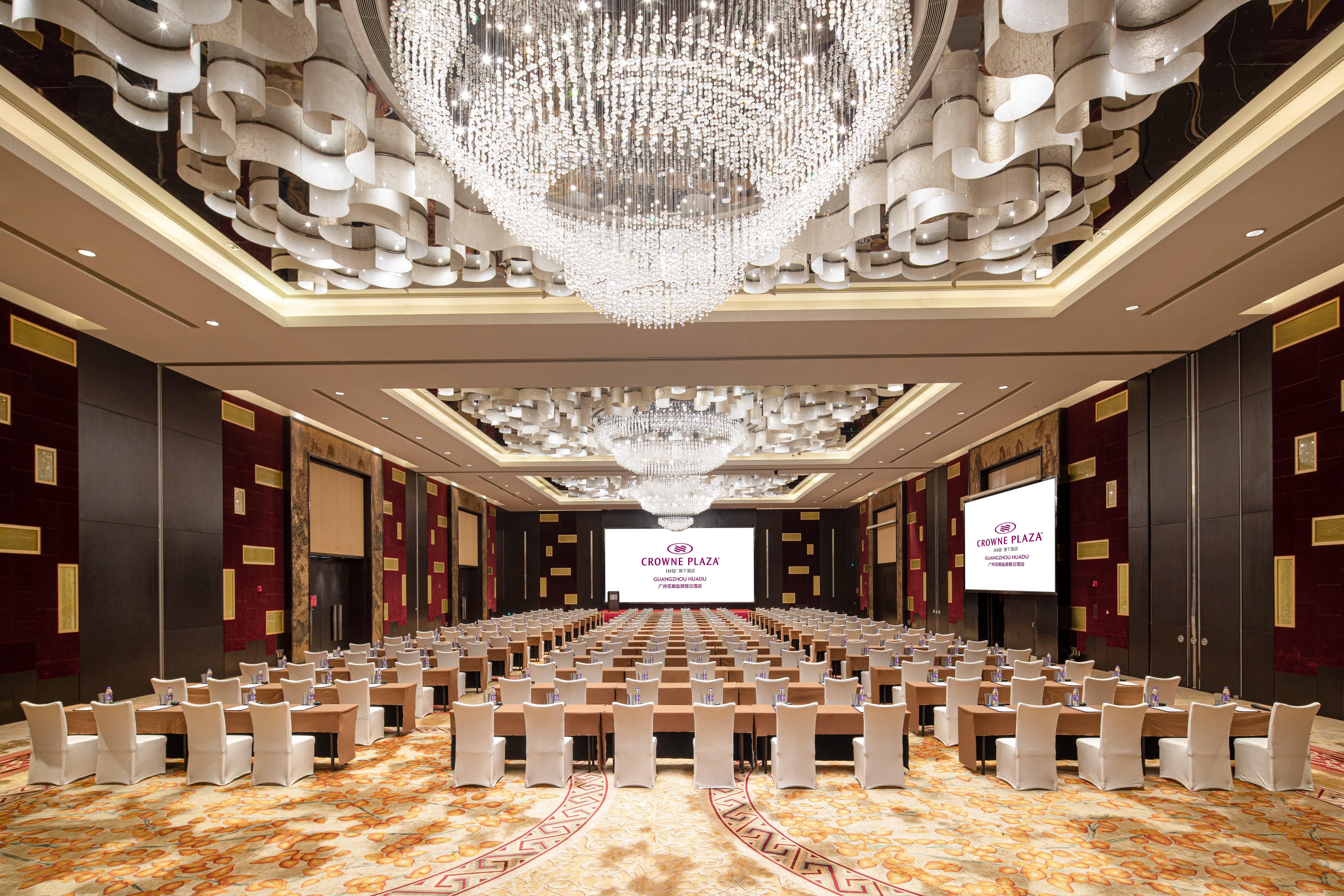 Crowne Plaza Guangzhou Huadu By Ihg - Free Shuttle Bus Between Hotel To Exhibition Center During Canton Fair Экстерьер фото