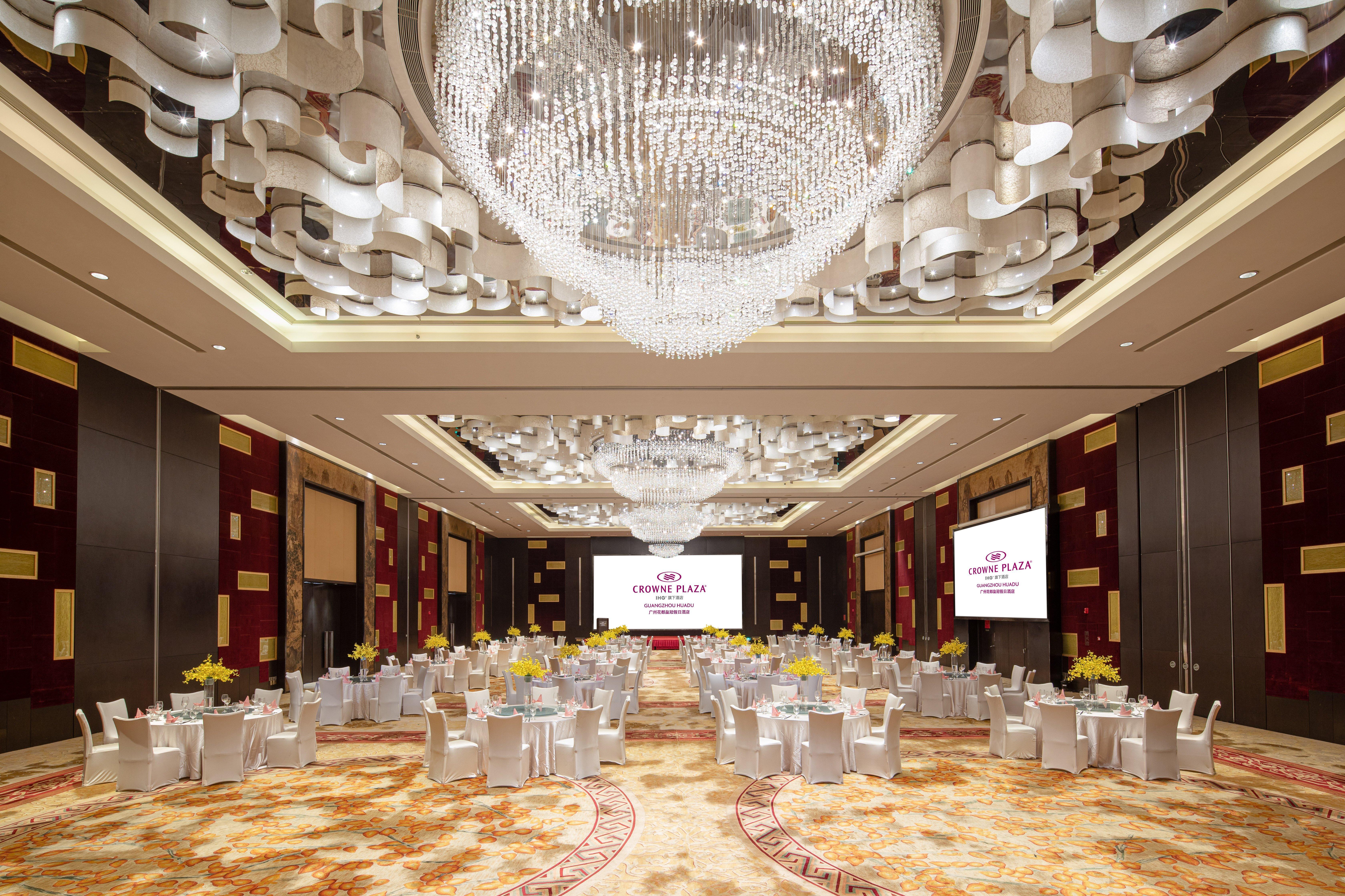 Crowne Plaza Guangzhou Huadu By Ihg - Free Shuttle Bus Between Hotel To Exhibition Center During Canton Fair Экстерьер фото